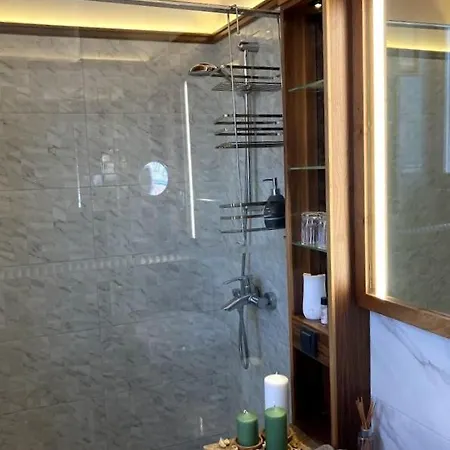 Lola Apartment Belgrade