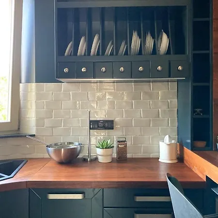 Apartament Lola *